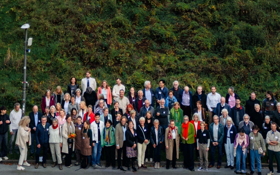 Gruppenbild vor der Burg